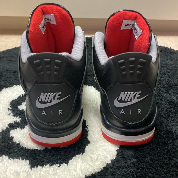 Jordan 4 Bred GS - Picture 5 of 6